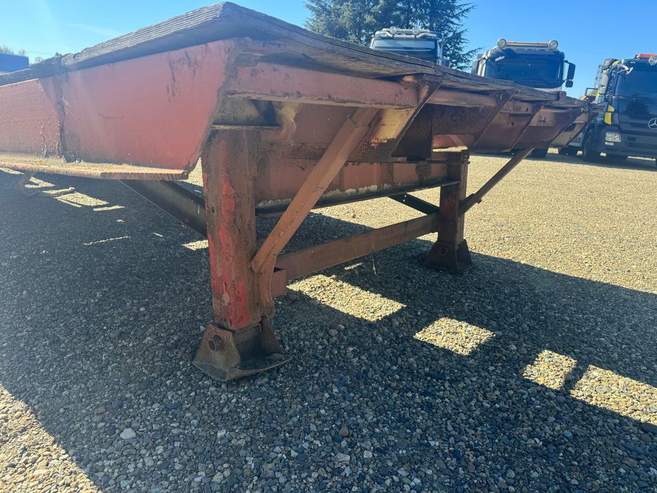 Товаро/разтоварителна рампа за транспортна, стр. и зем. техника