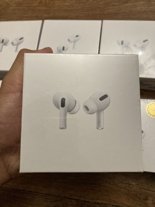 AirPods lux низкие цены