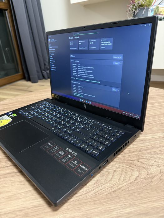 Геймърски лаптоп Acer Nitro