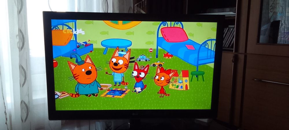 Телевизор LG диагональ 116