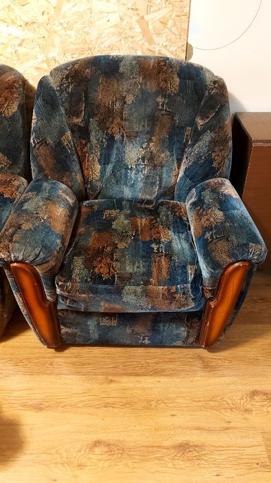 Продам диван угловой