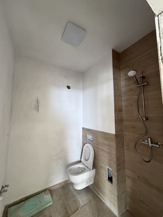 Penthouse 105 mp+60 mp terasa cu CF -la intrare in Borhanci!