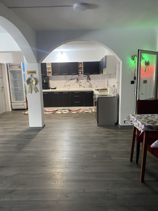 Inchiriez cabana /casa de vacanta Cheia /Prahova