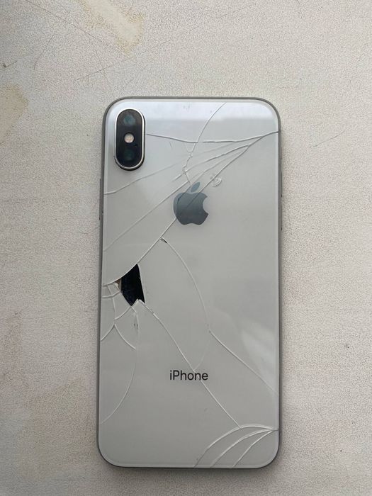 IPhone x в хорошем состояний