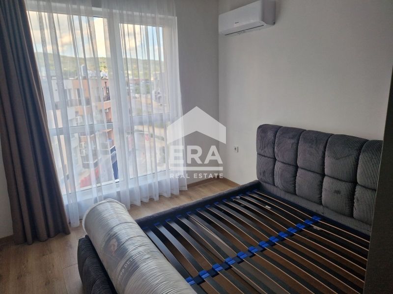 Продава се Тристаен апартамент в Варна, м-т Пчелина - 83 кв.м за 2710 €/кв.м - Снимка #7