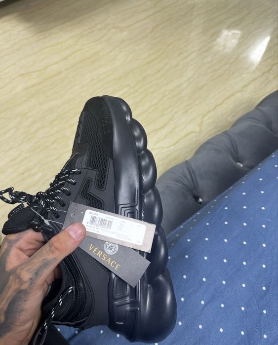 Versace chain reaction 45