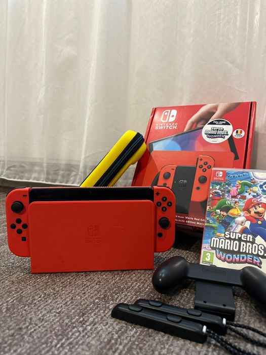 Nintendo Switch Lite OLED Mario Red Edition