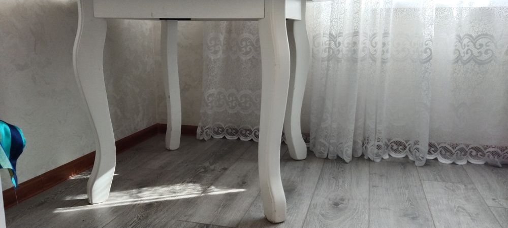 Кухонная мебель, Стол круглый