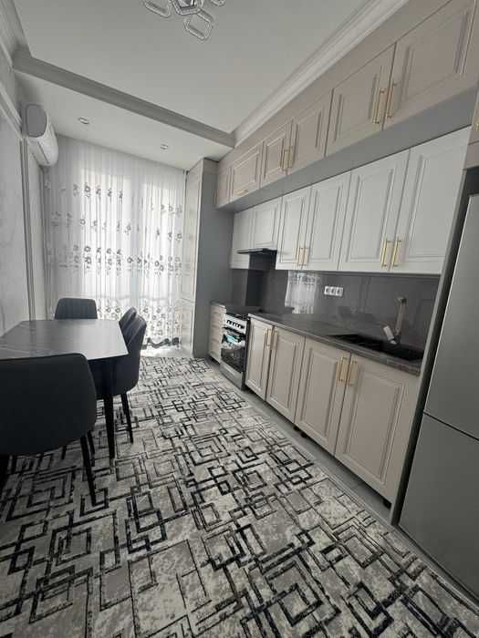 Аренда 2-х комнатная кв на метро Айбек