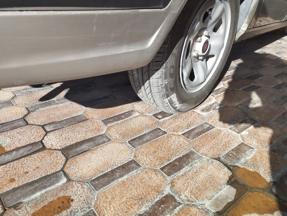 Продам ГАЗ-31105 евро салон,срочно газ пропан,а также работу на ней