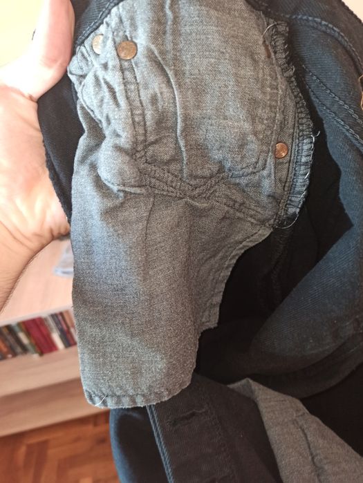 Дънки slim Levi Strauss