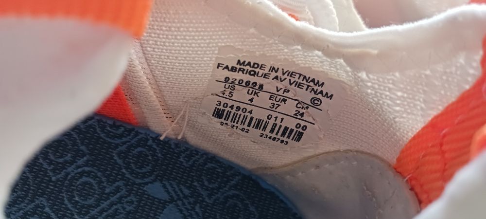Маратонки Adidas 37 номер