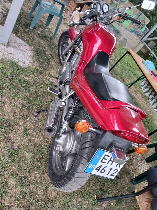 Suzuki vx800     1996 godina