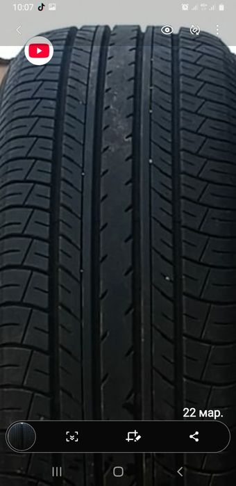Шины 215/55R17..