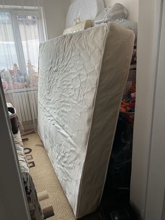 Матрац двухспальный размер 160*200