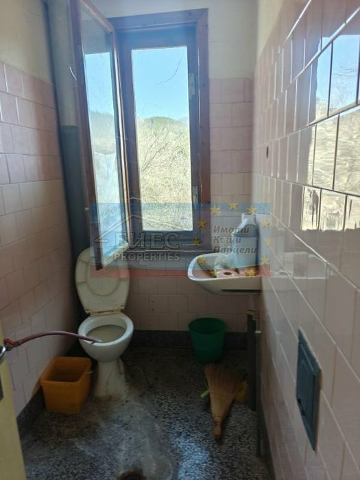 Къща в с. Глоговица