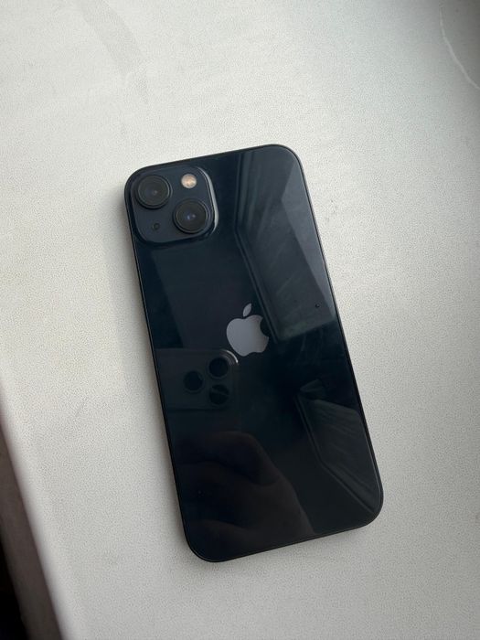 Продаем iPhone 13 на 128 Гб