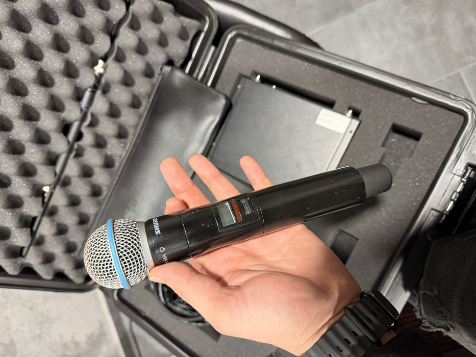 Безжичен микрофон SHURE ULXD4 - Beta58A + Оригинален кейс на Shure