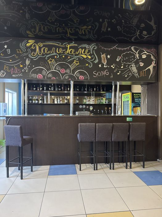 Барные стулья по 5000