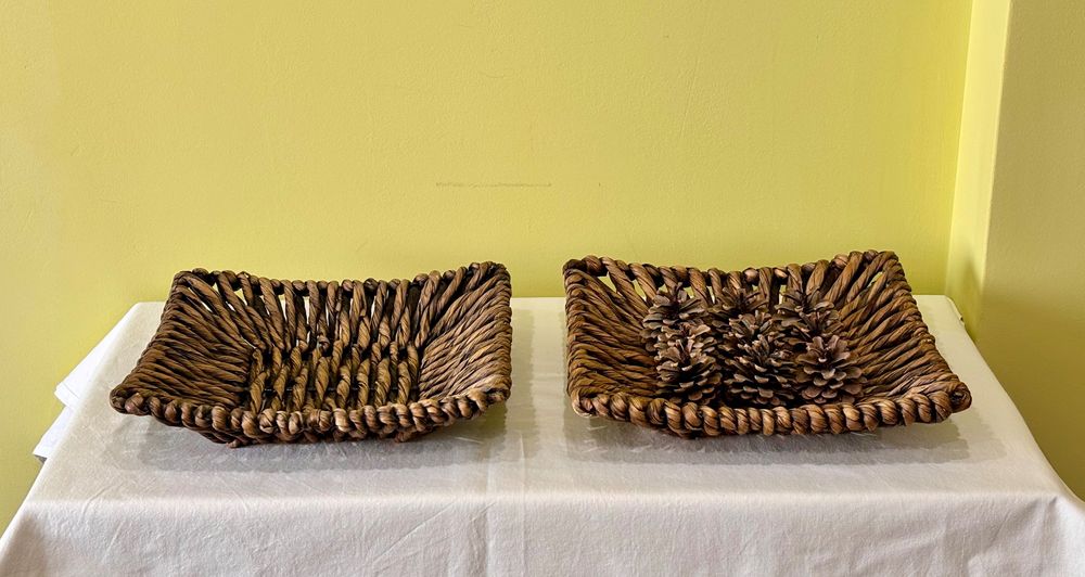 Декорация: сноп, плата, панерки и сухи цветя