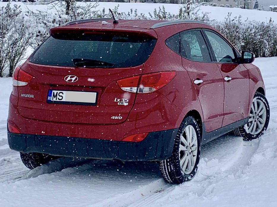 Hyundai ix35 2.0 CRDi 4x4 Android Camera Navi Piele Incalzire Scaune