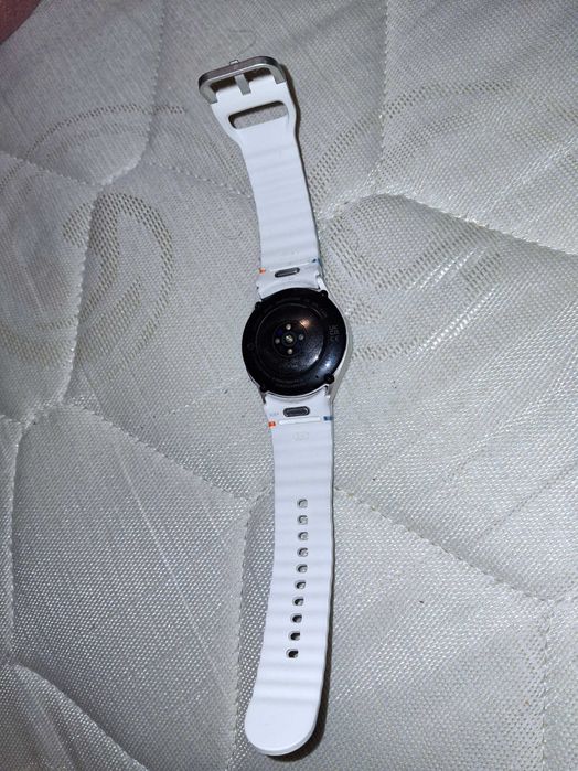 Samsung Galaxy Watch 7 with LTE