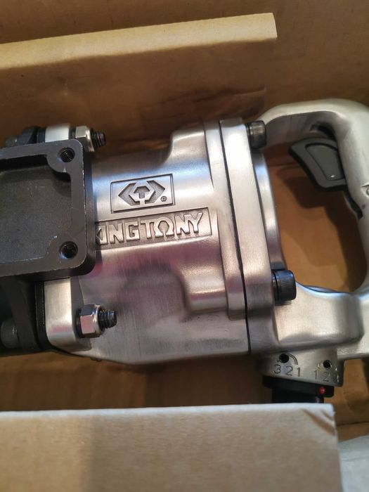 Пневматичен Гайковерт