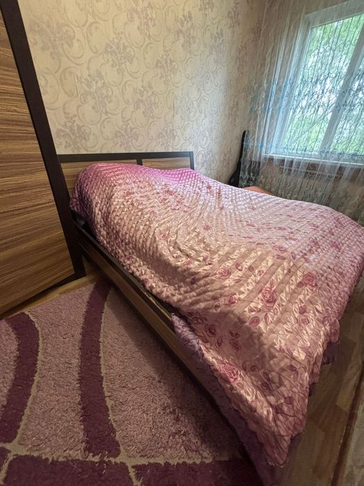 продам спальный гарнитур