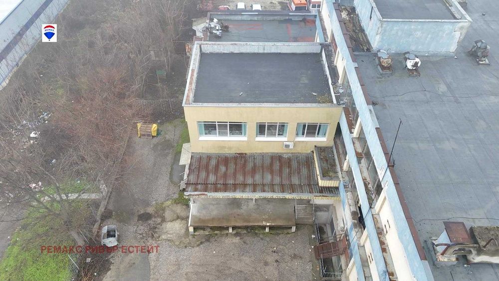 Продава се Промишлена сграда в Русе, Дружба 1 - 368 кв.м за 624 €/кв.м - Снимка #9
