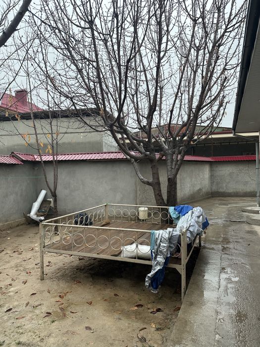 kravat sotiladi hovliga