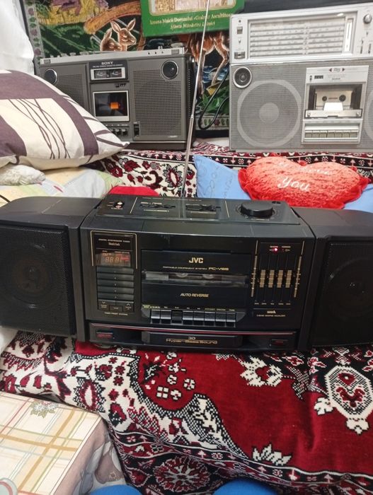 Radio caset autorers JVC PC V-66