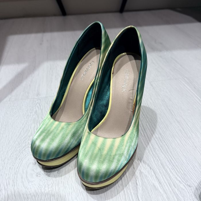 Туфли и ботинки! Срочно