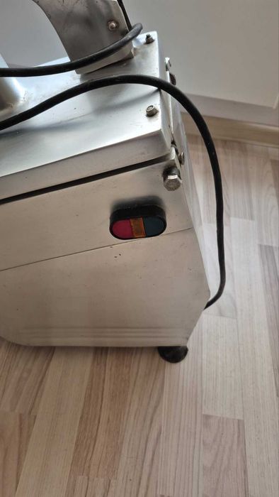 Зеленчукорезачка Професионална HLC-300