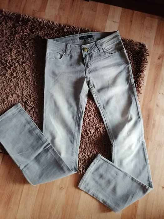 Нови Дамски дънки, различни модели