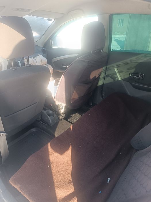 Продам Ниссан Альмера 2016 года