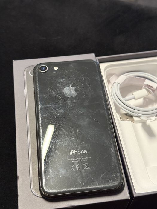 iPhone 8 Black 64GB