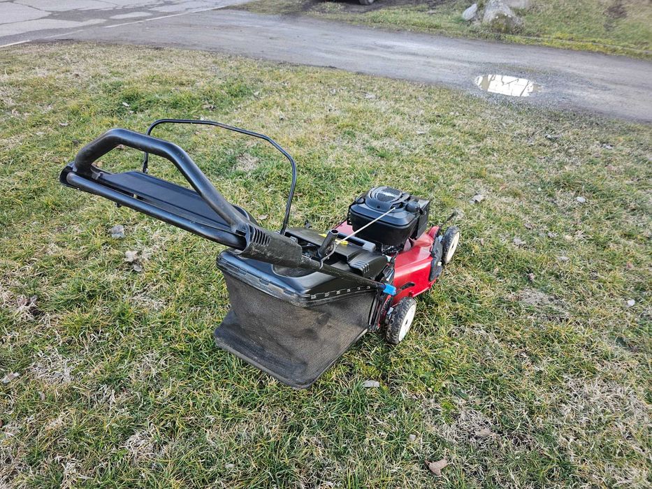 СамоХодна Косачка TORO 5,5.к.с./Мулчира. Перфектна.