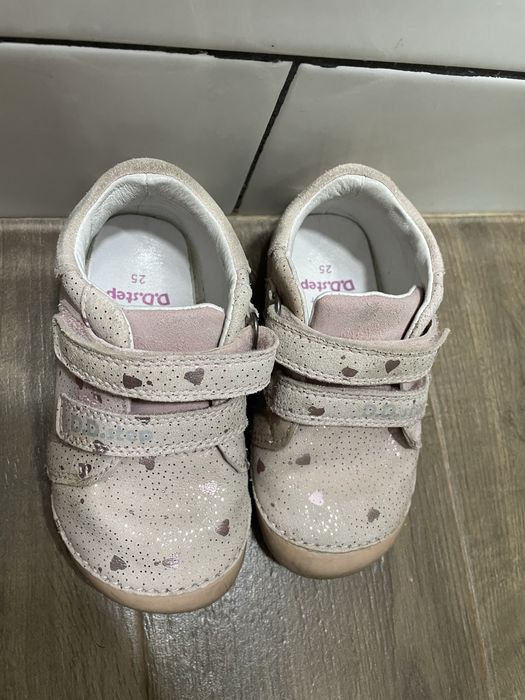 Боси обувки за момиче DD step