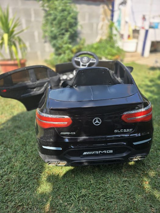 Детска акумулаторна кола мерцедес