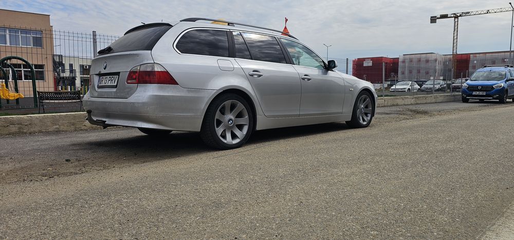 Vamd BMW E61  525d