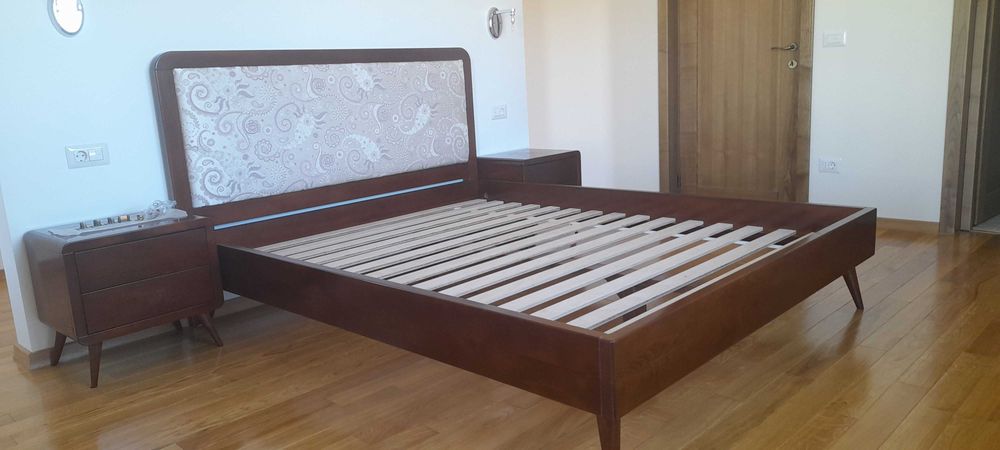 pat matrimonial 160x200 cu 2 noptiere