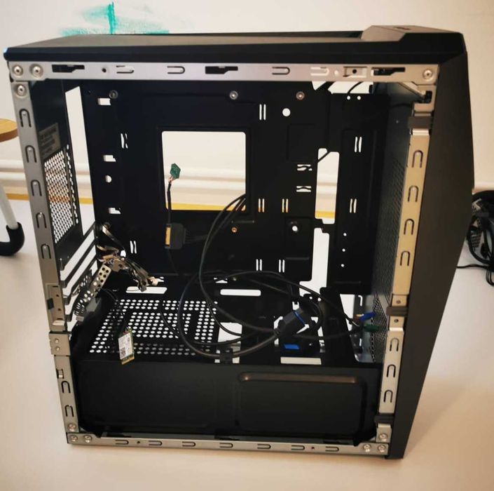 Carcasă ASUS ROG STRIX G10CE RGB | OEM | mid tower | pentru PC build / piese