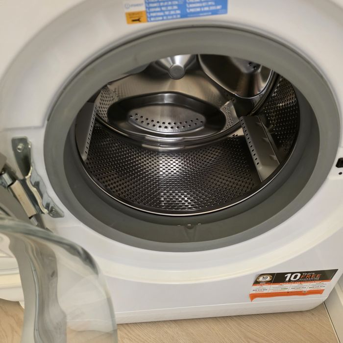 Masina de spalat rufe Indesit Model  Innex