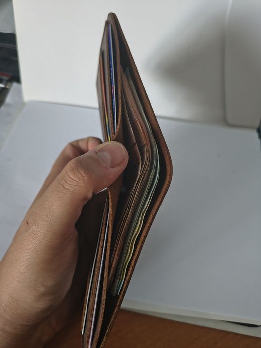 Portofel handmade din piele naturala de bovina maro închis