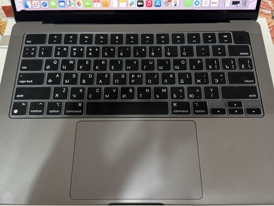 MacBook pro макбук про