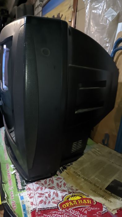 Продам два телевизора