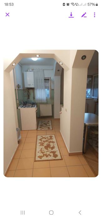 Vand apartament cu 3 camere