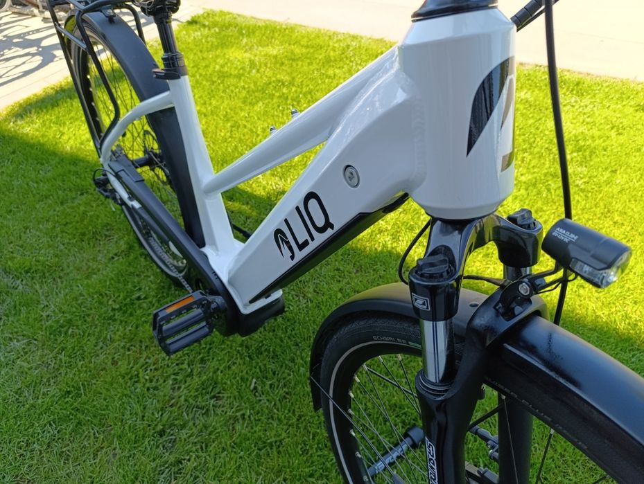 Електрически велосипед LIQ 28/M