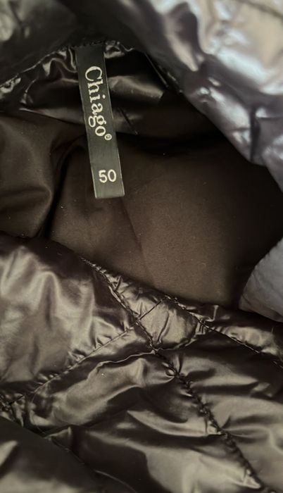 Продам куртку весеннюю