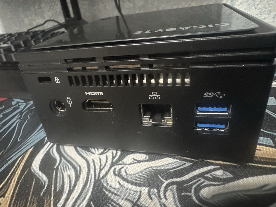 Продам мини-компьютер(Неттоп)